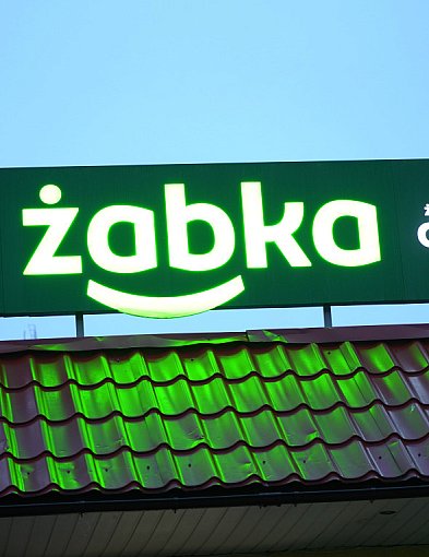 Zupełnie nowy format sklepu! Nie musisz wysiadać z auta-824