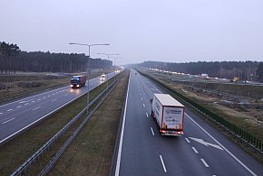 Przy polskich drogach staną nowe urządzenia. Nie chodzi o radary-3869