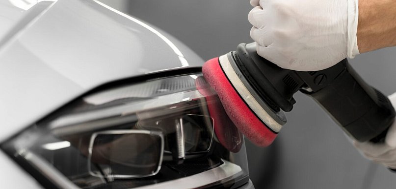 Auto po detailingu - co naprawdę obejmuje profesjonalna usługa?