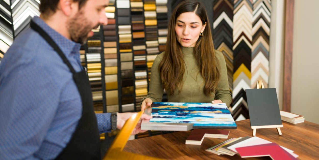 Nowoczesne trendy w stolarstwie: Jakie wykończenia królują w projektach wnętrz w t